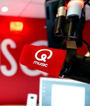 Co-host Kimberly Klaver na half jaar alweer weg bij middagshow Qmusic Qmusic studio