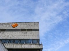 Nieuwe cao voor omroeppersoneel: lonen structureel met 5% omhoog NPO gebouw