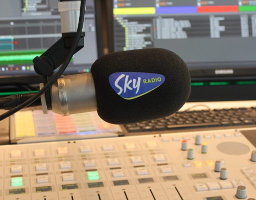 Sky Radio gaat elk kwartier nieuws uitzenden in de ochtend Plopkap Sky Radio