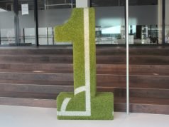 NOS begint aan tien weken durende sportzomer Voetbal versie van NPO Radio 1 logo