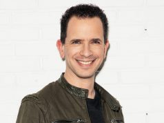 Reclameblokken starten dwars door radioshow Bart Arens heen