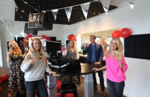 Fabienne de Vries en Patricia van Liemt terug op de radio bij GoodLIFE Radio Opening in de studio van GoodLIFE Radio