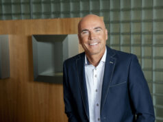 Menno Tamming volgt Bas Muijs op in middag Radio West