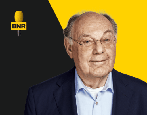 Bernard Hammelburg (78) verlengt contract bij BNR: “Van pensioen wil ik niets weten” Bernard Hammelburg