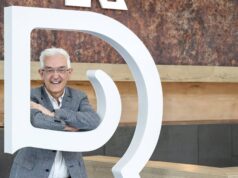 Directeur Bert Klaver (65) vertrekt bij regionale omroep Rijnmond