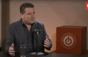 BNR-hoofdredacteur Marc Adriani: “Publieke omroepen zijn te veel met elkaar bezig”