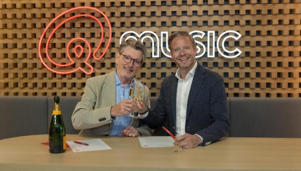 Erik de Zwart (Top 40) en Robert Bernink (DPG Media)