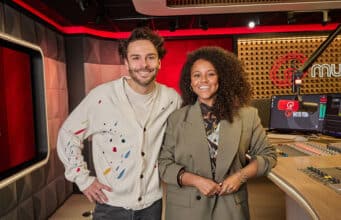 Quinty Misiedjan wordt co-host van Joost Swinkels op Qmusic
